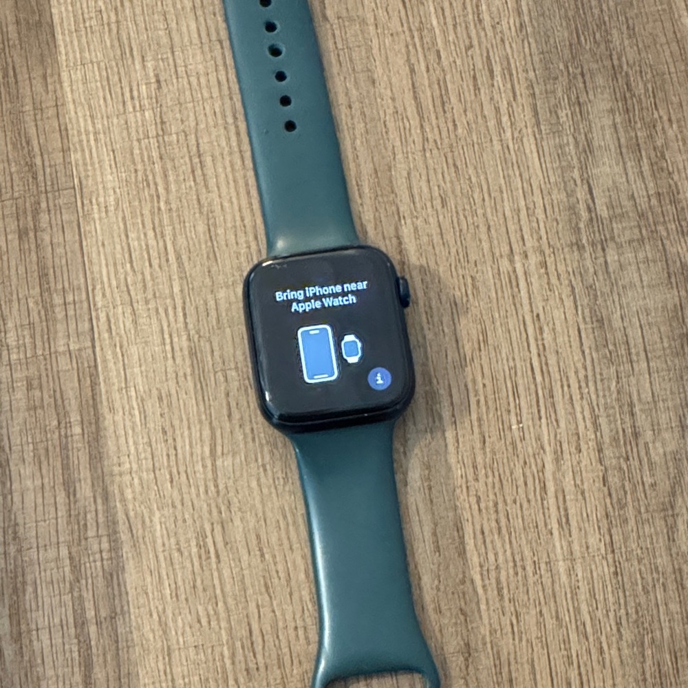 Apple Watch SE 44MM - LTE and GPS